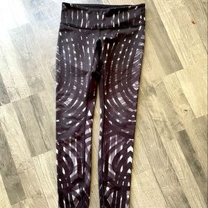 Lululemon Wunder Under Pant, Size 6